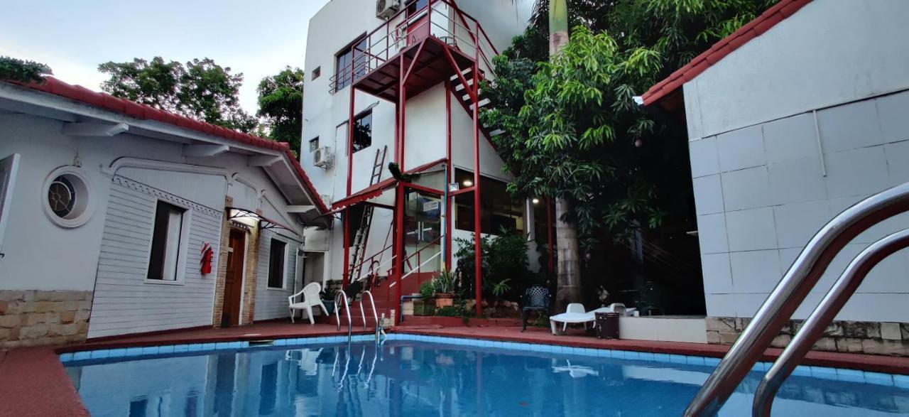 Aparthotel Maison Suisse Assunção Exterior foto
