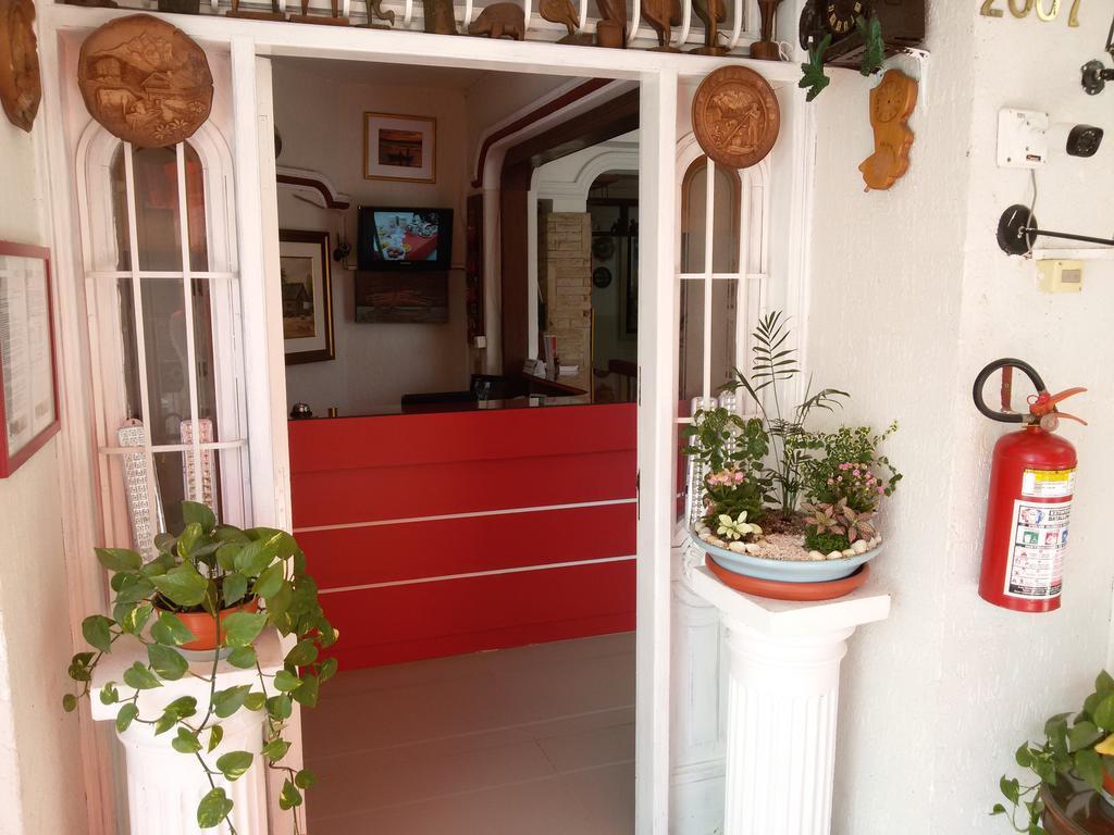 Aparthotel Maison Suisse Assunção Exterior foto